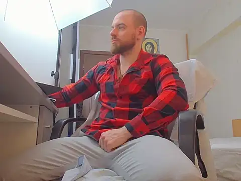 Ryanstone  online show from March 25, 6:17 am