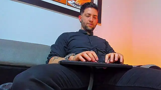 Supreme Alpha online show from November 5, 3:41 am