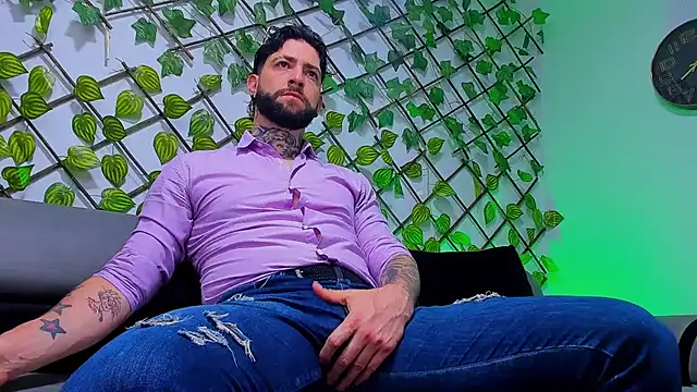 Supreme Alpha online show from January 16, 4:26 am