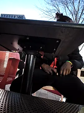 sweet juicem online show from November 21, 4:28 pm