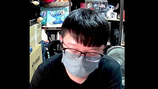kk05483 online show from May 30, 6:19 pm