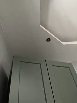 Kriss8411 online show from February 19, 10:56 am