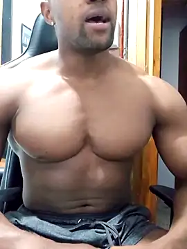 MIKE KILIANjs online show from November 18, 12:03 am