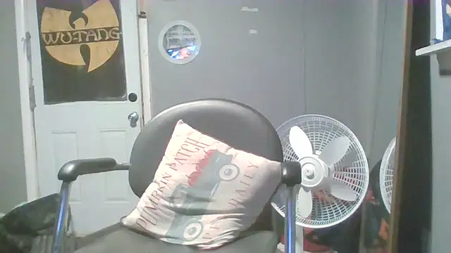 trickydickydaddy online show from April 8, 5:51 am