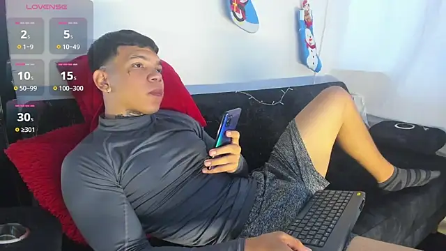 grey jackson online show from December 16, 1:51 pm