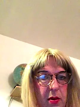 simone xdressing online show from October 26, 12:23 am