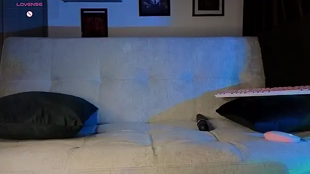 AresMassimoX online show from November 20, 5:07 am