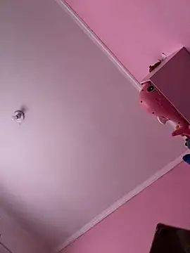 Juninlop online show from December 19, 10:56 am