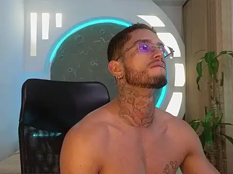 Alanrodgers online show from February 17, 4:17 pm