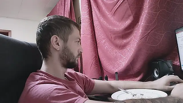 333Alone in theDark777 online show from November 25, 12:01 am