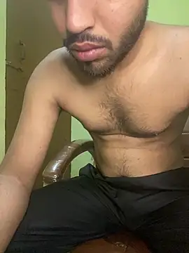 hotyyyyjonny online show from April 17, 4:48 am