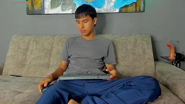 Carl-Milton online show from November 26, 12:46 am