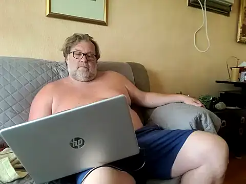 Joshc405 online show from July 11, 1:35 pm