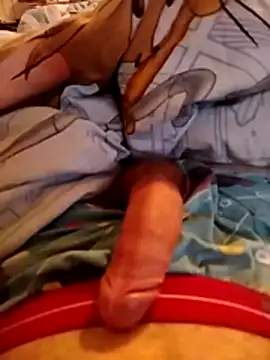 zaginiony1122 online show from December 16, 3:52 pm