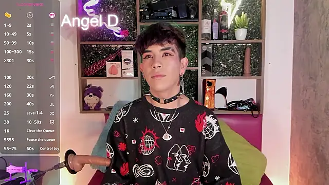 Angeldust19 online show from February 26, 4:14 am