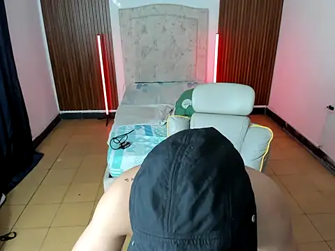 pablo prada online show from November 20, 8:07 pm