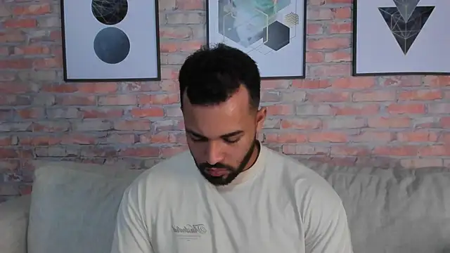 Chris Varden online show from January 13, 5:50 pm