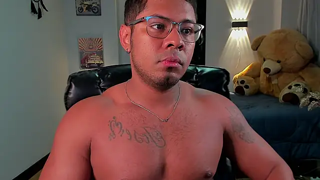 LEONHDZ online show from November 20, 10:58 am