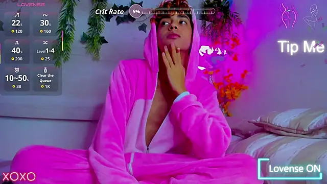 Twinkk Guy online show from November 28, 6:43 pm