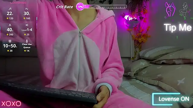 Twinkk Guy online show from November 26, 6:33 pm