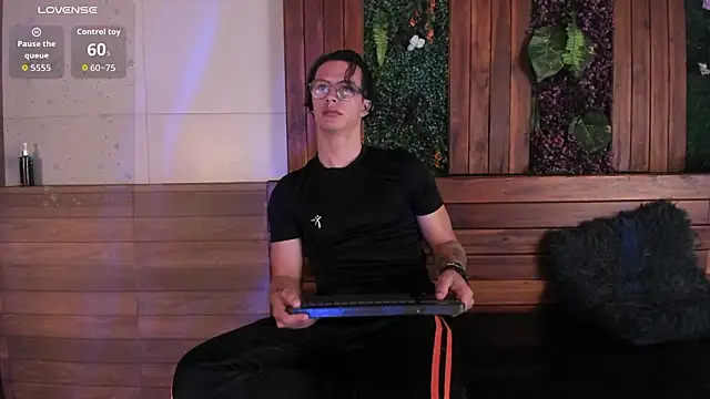 Brandon starkk online show from March 12, 12:13 pm