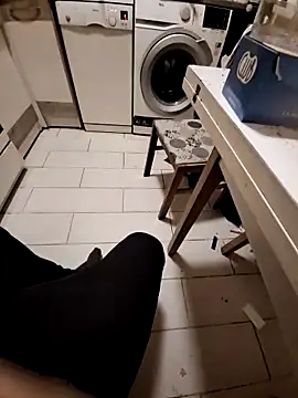 Merlin93 online show from February 3, 6:24 pm