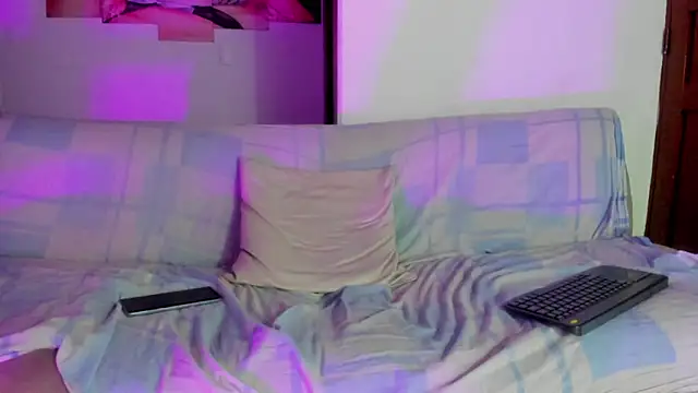 Jave rave online show from April 15, 8:25 am