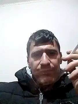 uiuftyrrtydre online show from November 22, 5:56 pm