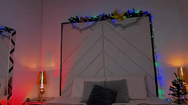 Ostin Saints online show from December 14, 7:54 pm