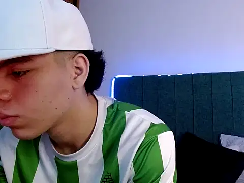 Lincon Ale online show from December 17, 8:37 pm