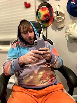 strippingmale1 online show from November 24, 3:29 am