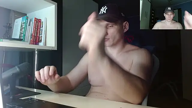 Poliglotjoe1 online show from November 30, 7:49 pm