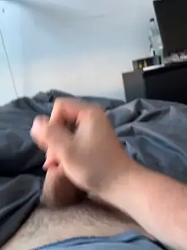 Paul Klein20000 online show from April 23, 5:04 pm