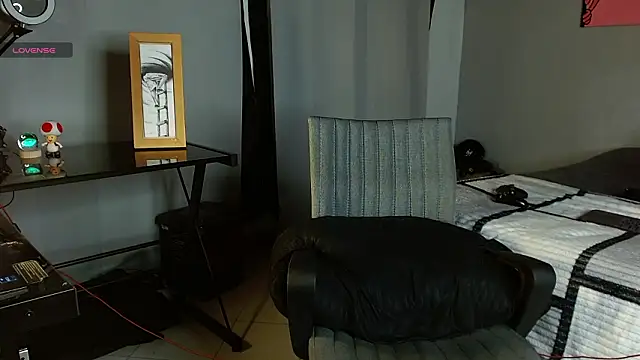 Kent Rodriguez online show from March 12, 3:14 am