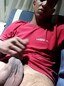 Gzinho69ik online show from July 1, 1:39 am