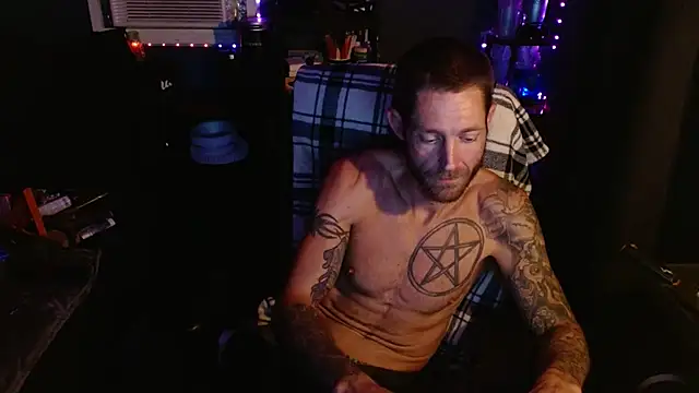 KingCole2390 online show from February 15, 9:40 am