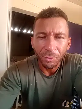 RobertoLuiz84 online show from February 10, 4:44 pm