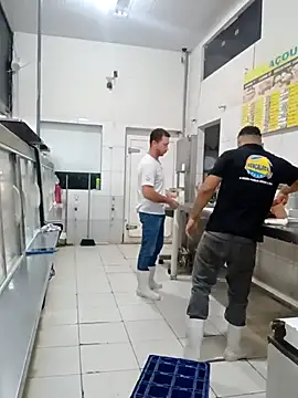 RobertoLuiz84 online show from March 14, 1:18 pm