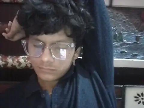 maskedman699 online show from November 28, 5:54 am