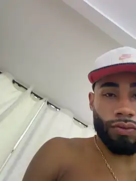 Luca Fuego online show from December 21, 10:51 pm