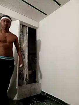 man black hot24 online show from April 23, 2:27 am