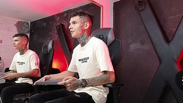 Paulo 527 online show from December 18, 9:11 pm