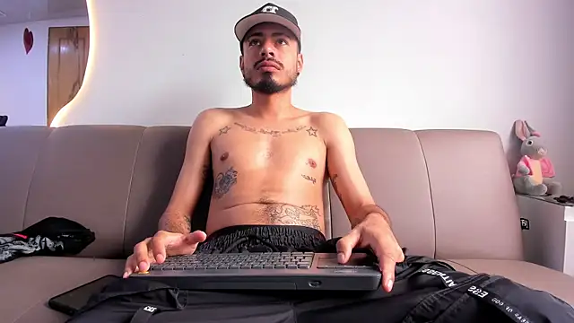 MatthewCullen online show from March 23, 8:48 pm