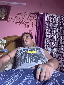 Saxymood1111 online show from July 6, 7:49 pm
