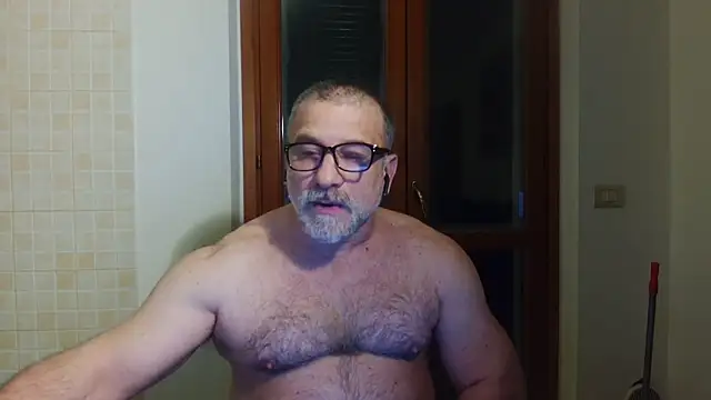 Mauro7788 online show from April 14, 12:11 am