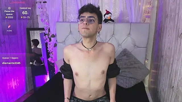 Deimon dust online show from December 15, 1:30 pm