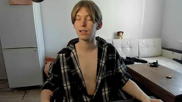 y0urSteve online show from May 9, 10:27 am