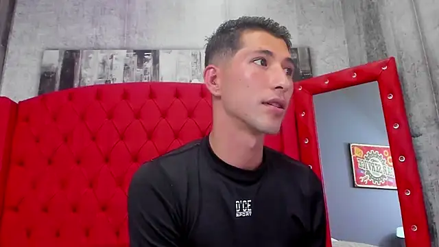 jay Bluee1 online show from December 4, 9:00 pm