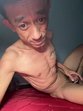 thongtrieu0183 online show from February 27, 5:52 am