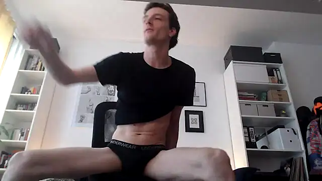 MindlyXXX online show from October 16, 12:02 pm